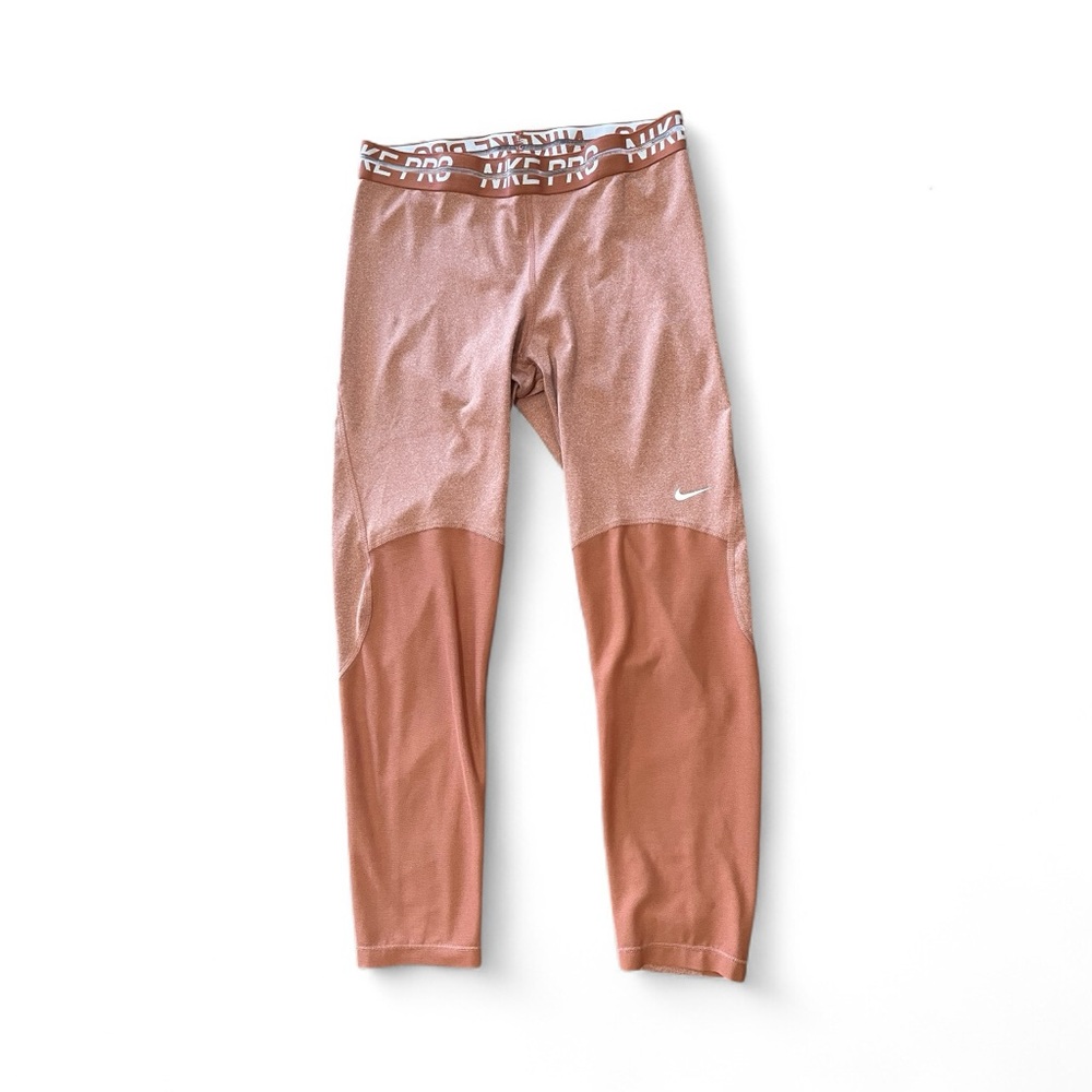 Nike Women's Cropped Two Tone Leggings Size‎ Medium